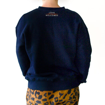 Navy crew neck sweatshirt